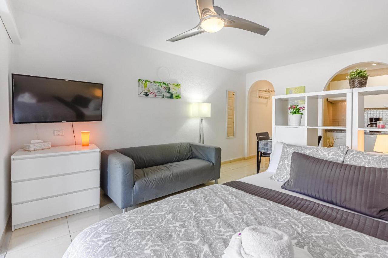 Fantastic Large Studio In Front Of Beach Heated Pool Wifi Arona  Extérieur photo