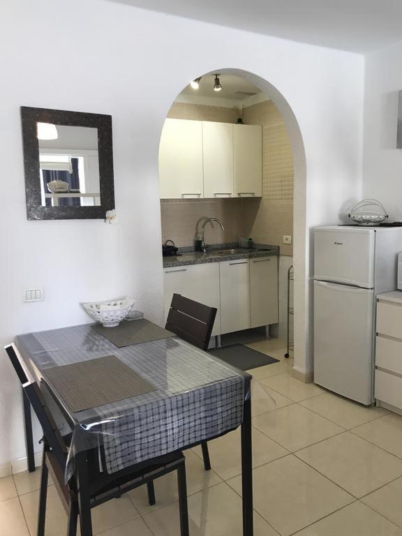 Fantastic Large Studio In Front Of Beach Heated Pool Wifi Arona  Chambre photo